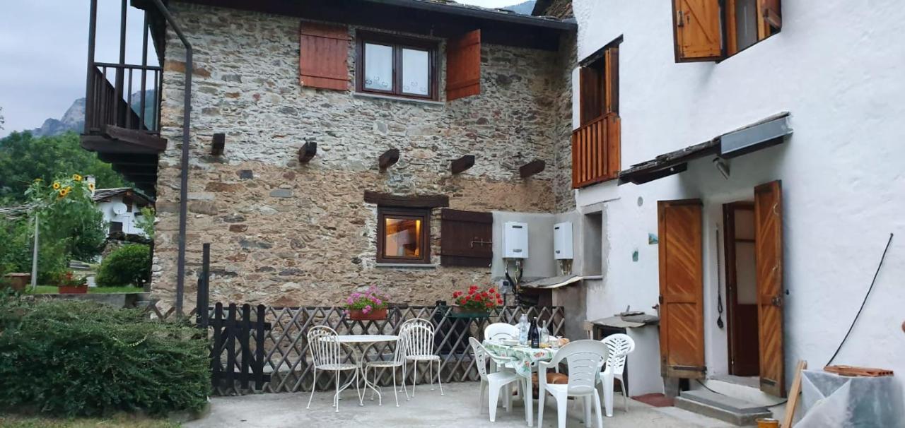 Vivimontagna Mathilda Villa Perosa Argentina Exterior foto